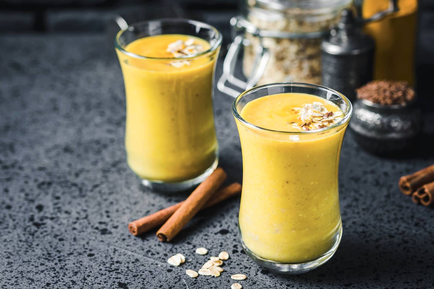 Turmeric Bee Pollen Smoothie